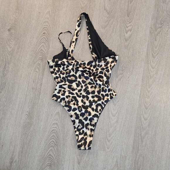 NWT Fashion Nova Wild For You Leopard Animal Print Swimsuit Size L  Cut-Out - Picture 6 of 8
